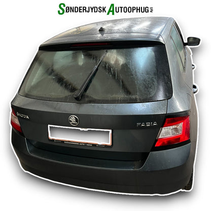 Skoda Fabia Pluk-Selv-Bil Med OEM Nr. Ophugger Fra Skoda Ophugger