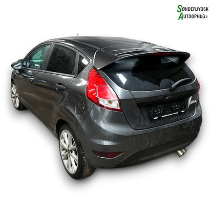Ford Fiesta 7 Pluk-Selv-Bil Med OEM Nr. Ophugger Fra Ford Ophugger