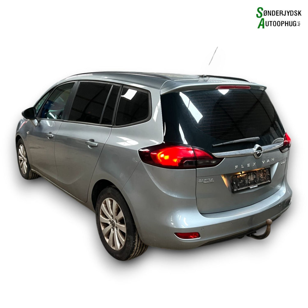 Opel Zafira C Tourer Pluk-Selv-Bil Med OEM Nr. Ophugger Fra Opel Ophugger