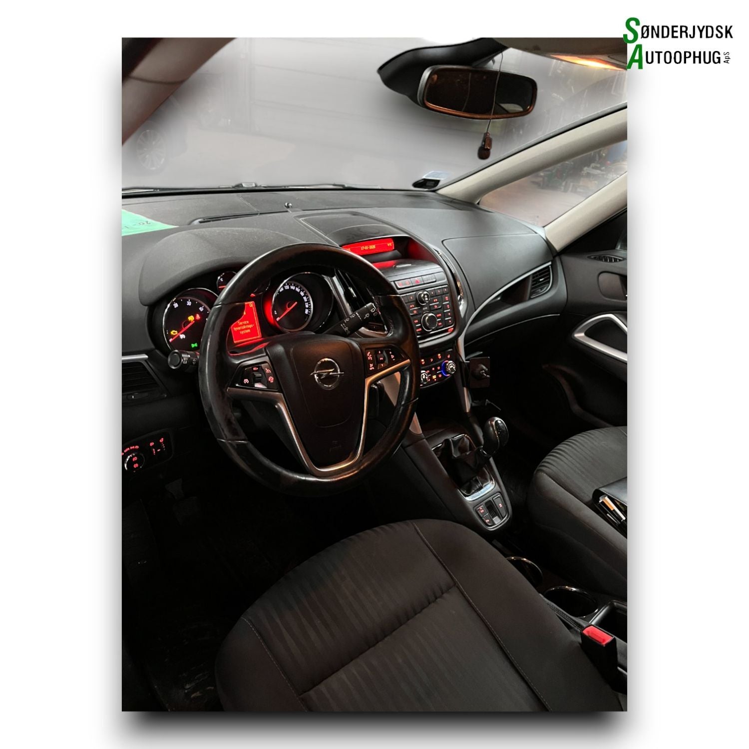 Opel Zafira C Tourer Pluk-Selv-Bil Med OEM Nr. Ophugger Fra Opel Ophugger