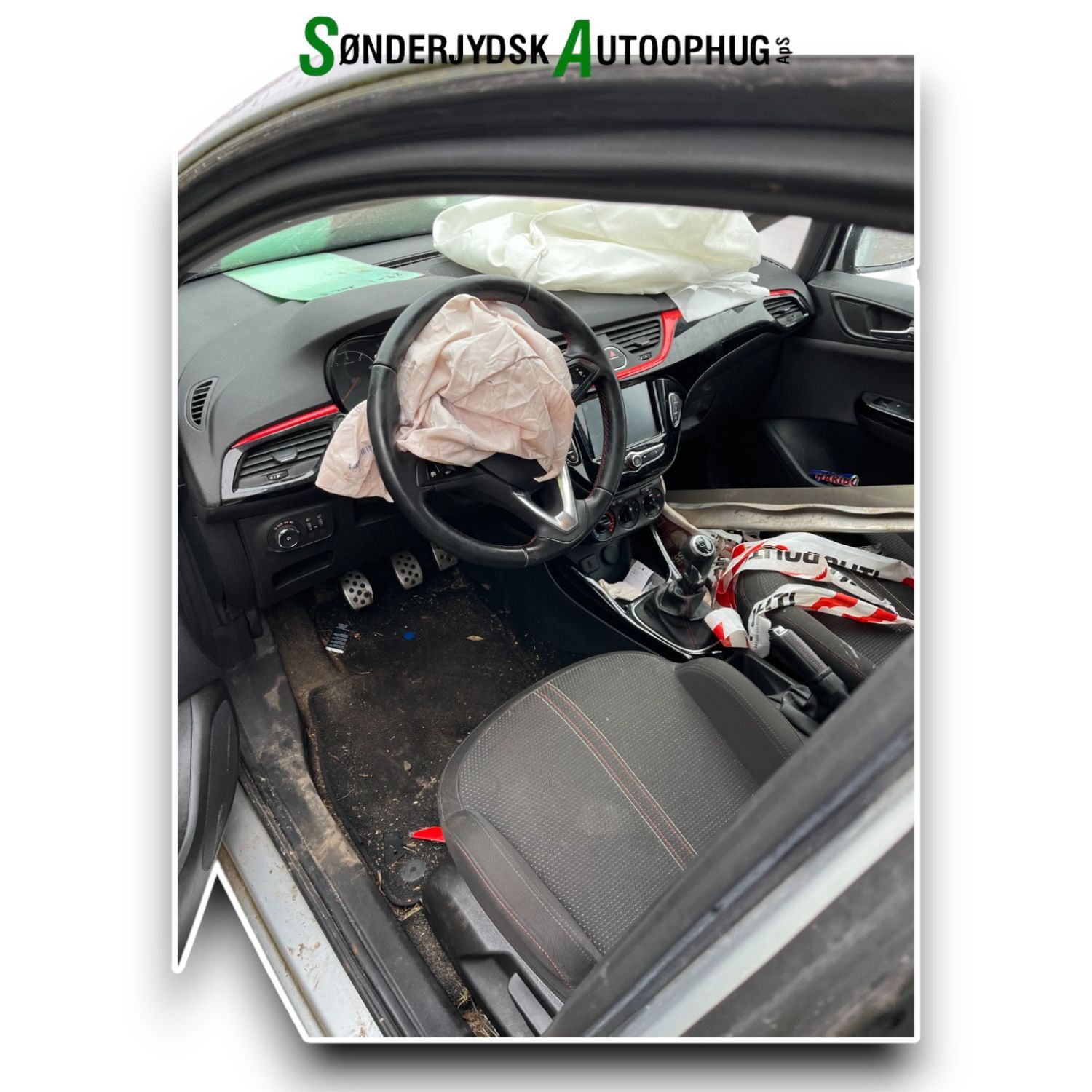 Opel Corsa E Pluk-Selv-Bil Med OEM Nr. Ophugger Fra Opel Ophugger