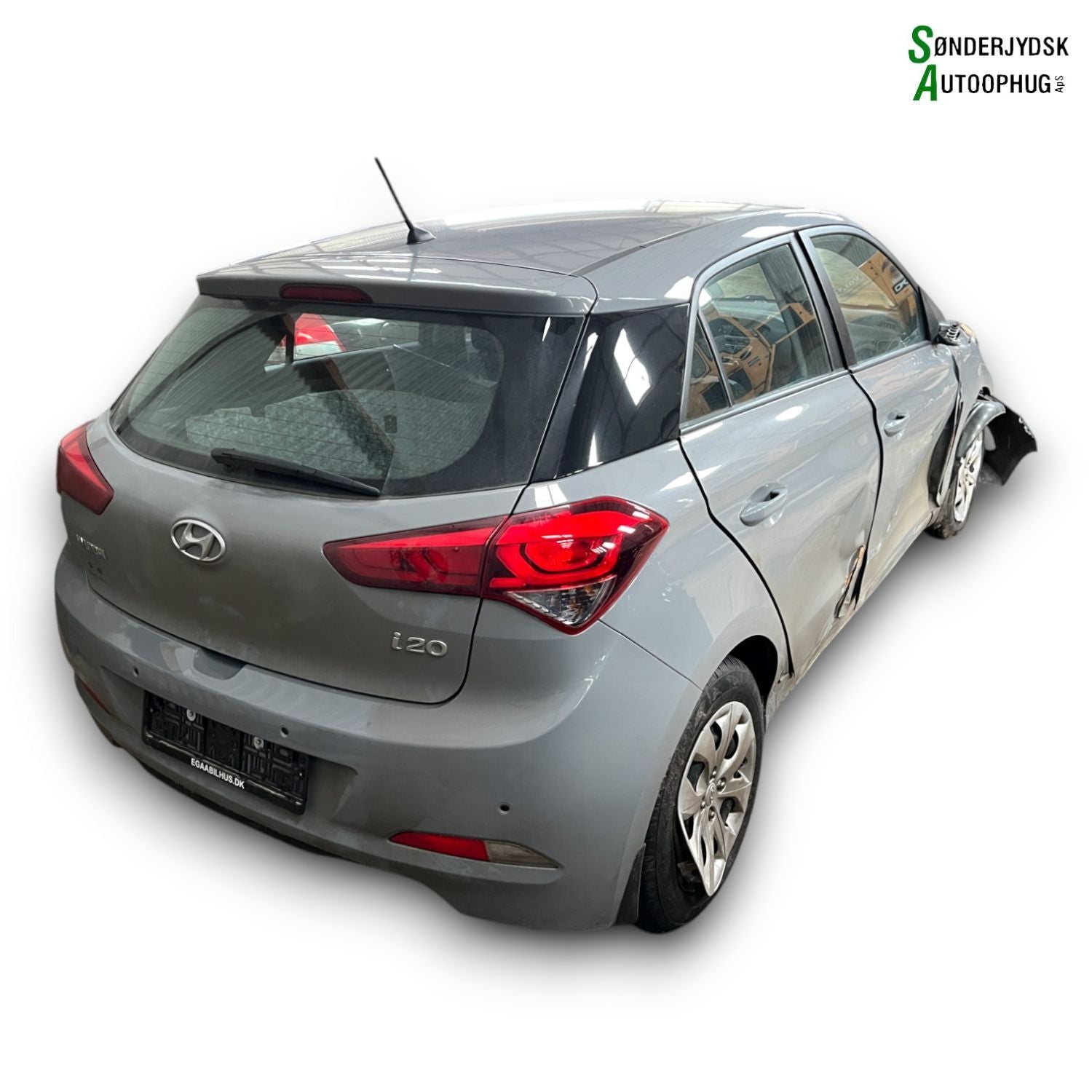 Hyundai I20 Nl Pluk-Selv-Bil Med OEM Nr. Ophugger Fra Hyundai Ophugger