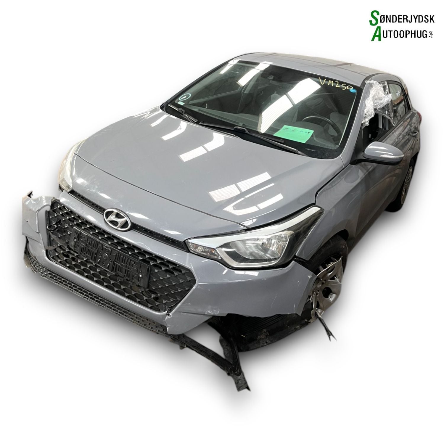 Hyundai I20 Nl Pluk-Selv-Bil Med OEM Nr. Ophugger Fra Hyundai Ophugger