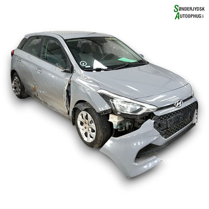 Hyundai I20 NL Pluk-Selv-Bil Med OEM Nr. Ophugger Fra Hyundai Ophugger