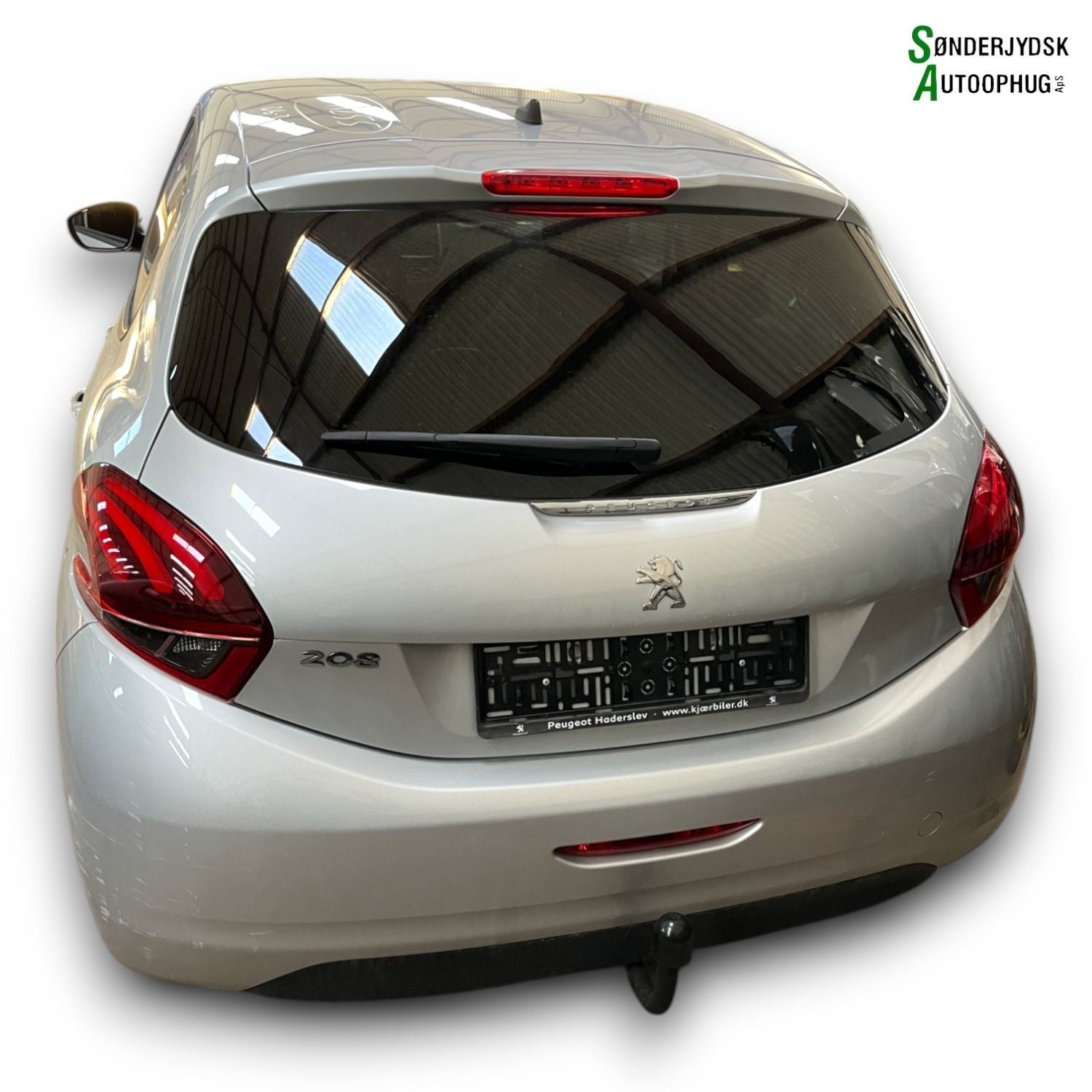 Peugeot 208 Pluk-Selv-Bil Med OEM Nr. Ophugger Fra Peugeot Ophugger