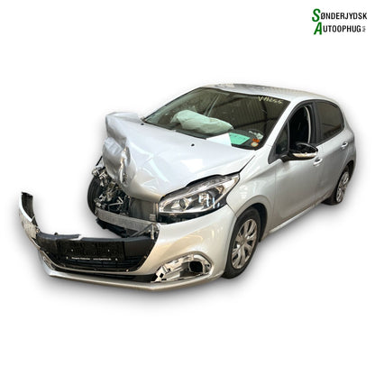 Peugeot 208 Pluk-Selv-Bil Med OEM Nr. Ophugger Fra Peugeot Ophugger