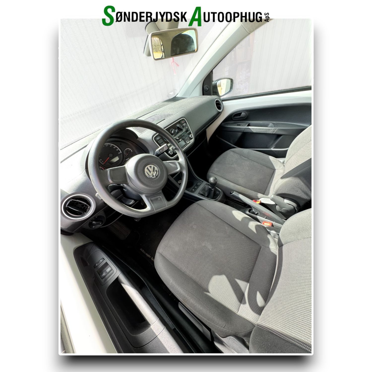 VW Up Pluk-Selv-Bil Med OEM Nr. Ophugger Fra VW Ophugger