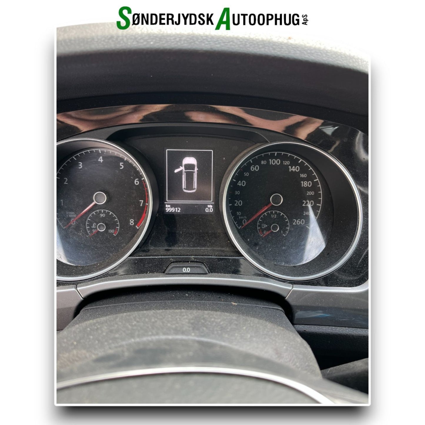 VW Touran 5T Pluk-Selv-Bil Med OEM Nr. Ophugger Fra VW Ophugger