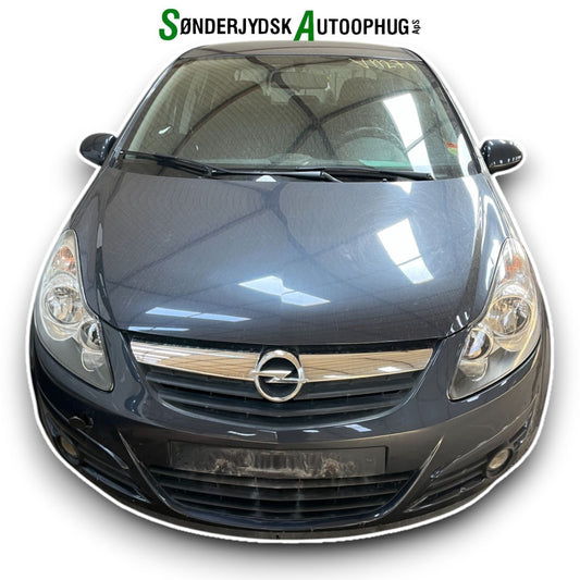 Opel Corsa D Pluk-Selv-Bil Med OEM Nr. Ophugger Fra Opel Ophugger