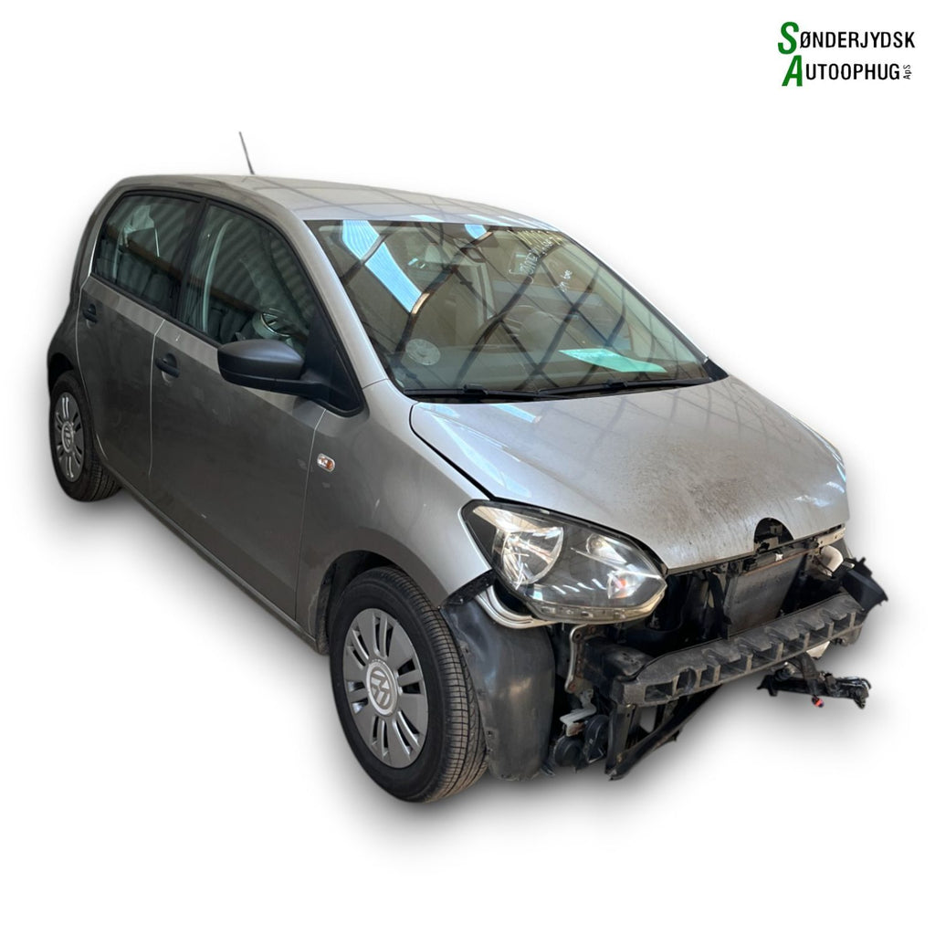 VW Up Pluk-Selv-Bil Med OEM Nr. Ophugger Fra VW Ophugger