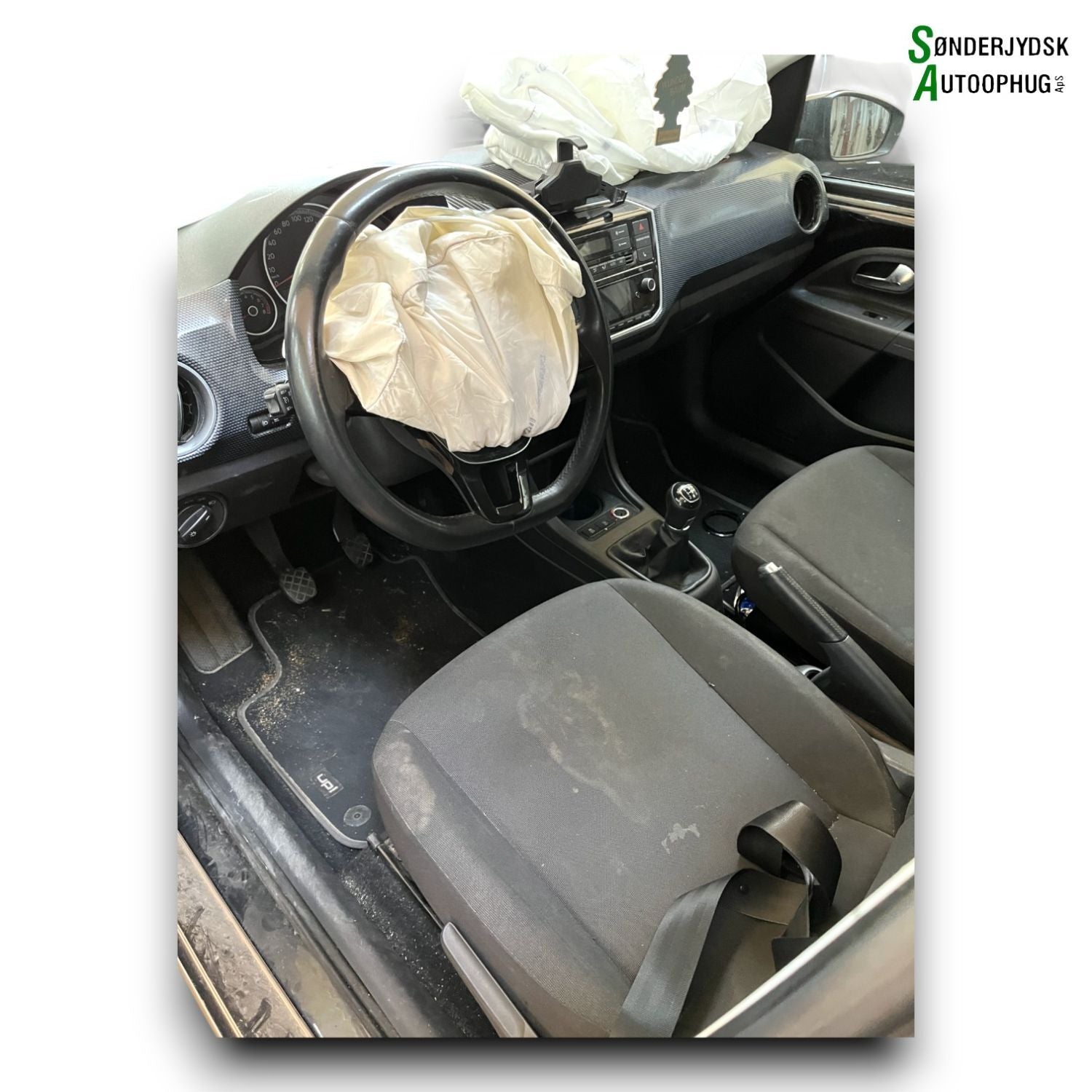 VW Up Pluk-Selv-Bil Med OEM Nr. Ophugger Fra VW Ophugger
