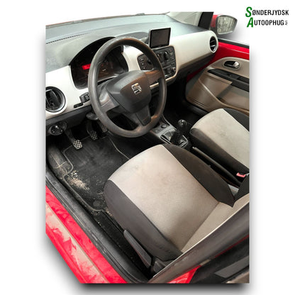 Seat Mii Pluk-Selv-Bil Med OEM Nr. Ophugger Fra Seat Ophugger