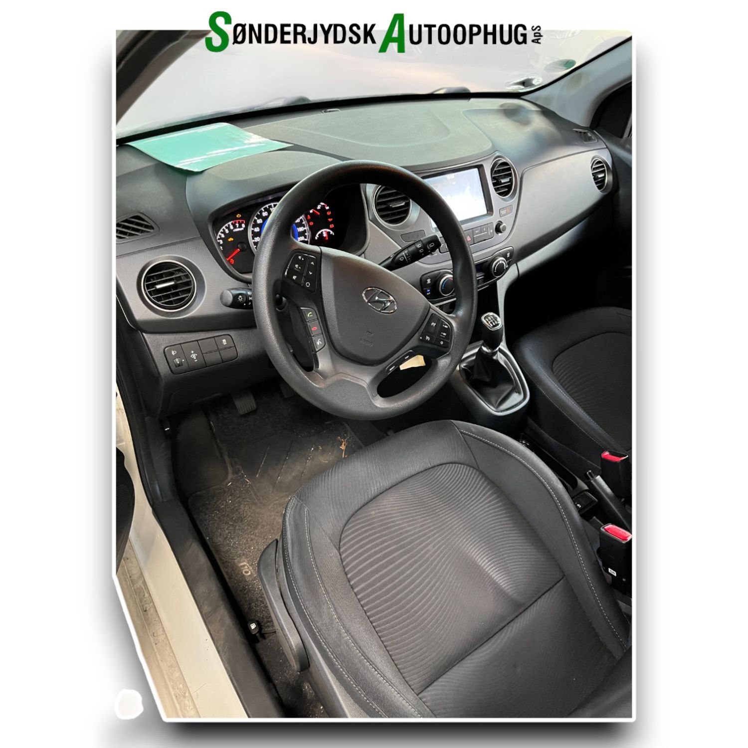 Hyundai I10 Pluk-Selv-Bil Med OEM Nr. Ophugger Fra Hyundai Ophugger