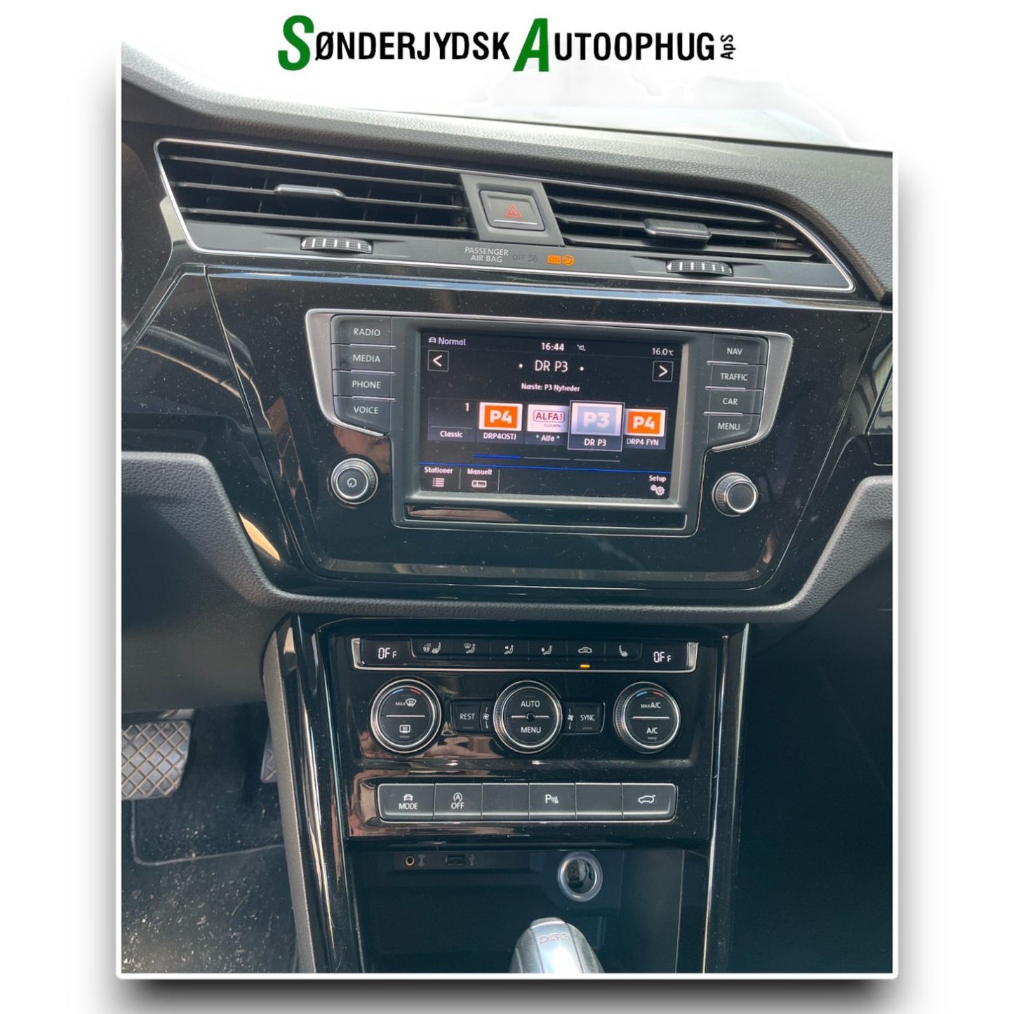 VW Touran 5T Pluk-Selv-Bil Med OEM Nr. Ophugger Fra VW Ophugger