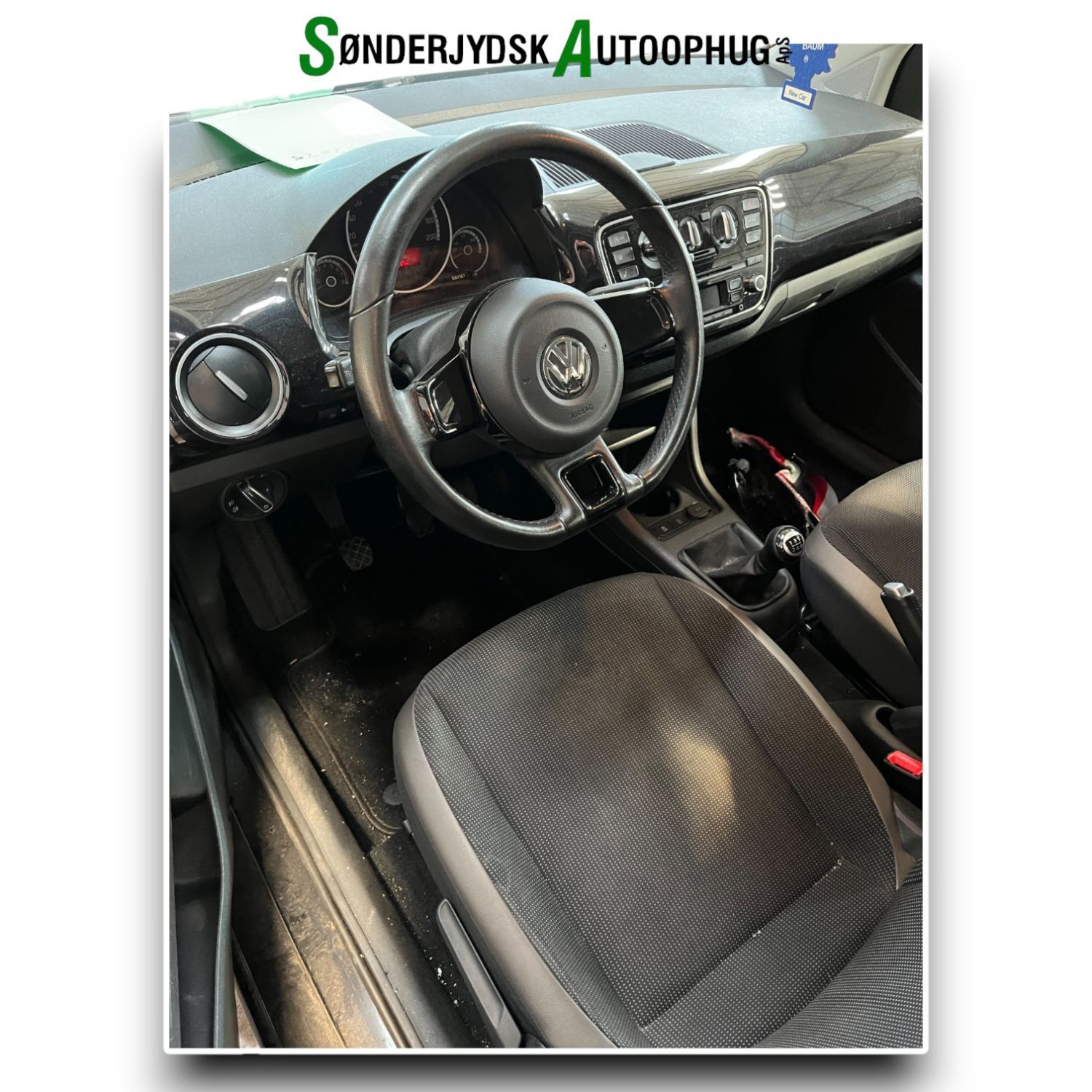 VW Up Pluk-Selv-Bil Med OEM Nr. Ophugger Fra VW Ophugger