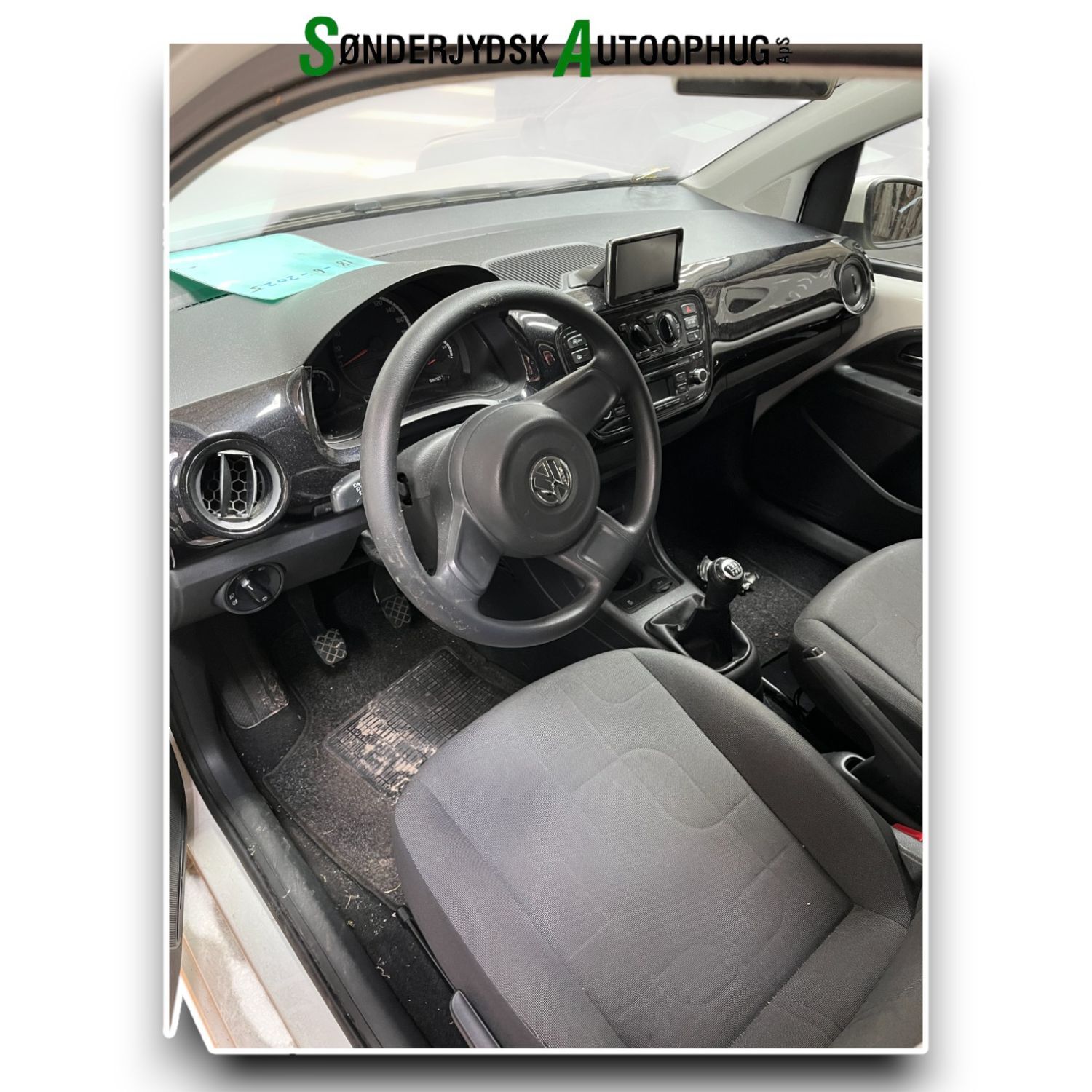 VW Up Pluk-Selv-Bil Med OEM Nr. Ophugger Fra VW Ophugger