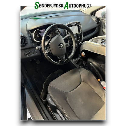 Renault Clio 4 Pluk-Selv-Bil Med OEM Nr. Ophugger Fra Renault Ophugger