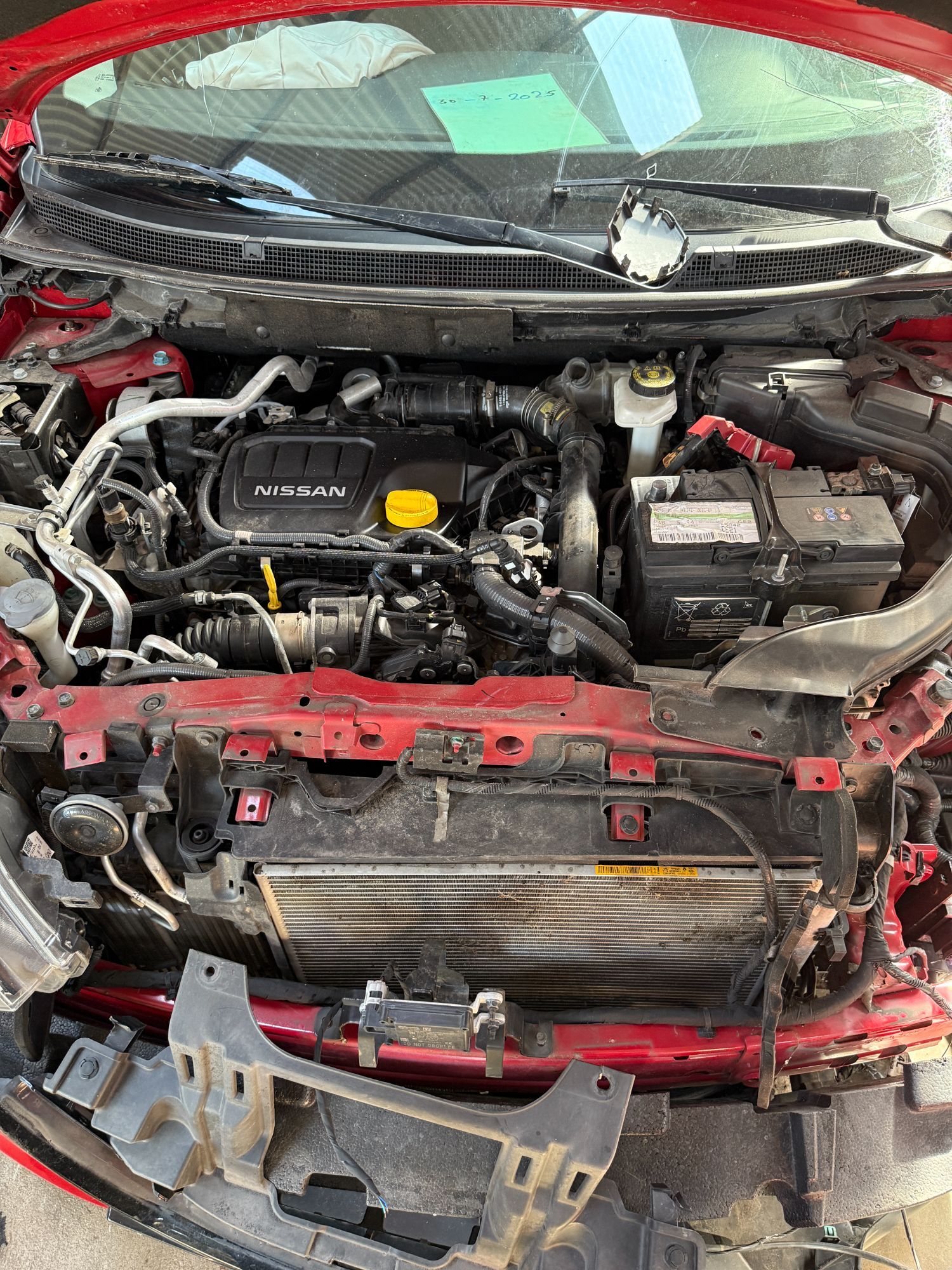 Nissan Qashqai Pluk-Selv-Bil Med OEM Nr. Ophugger Fra Nissan Ophugger