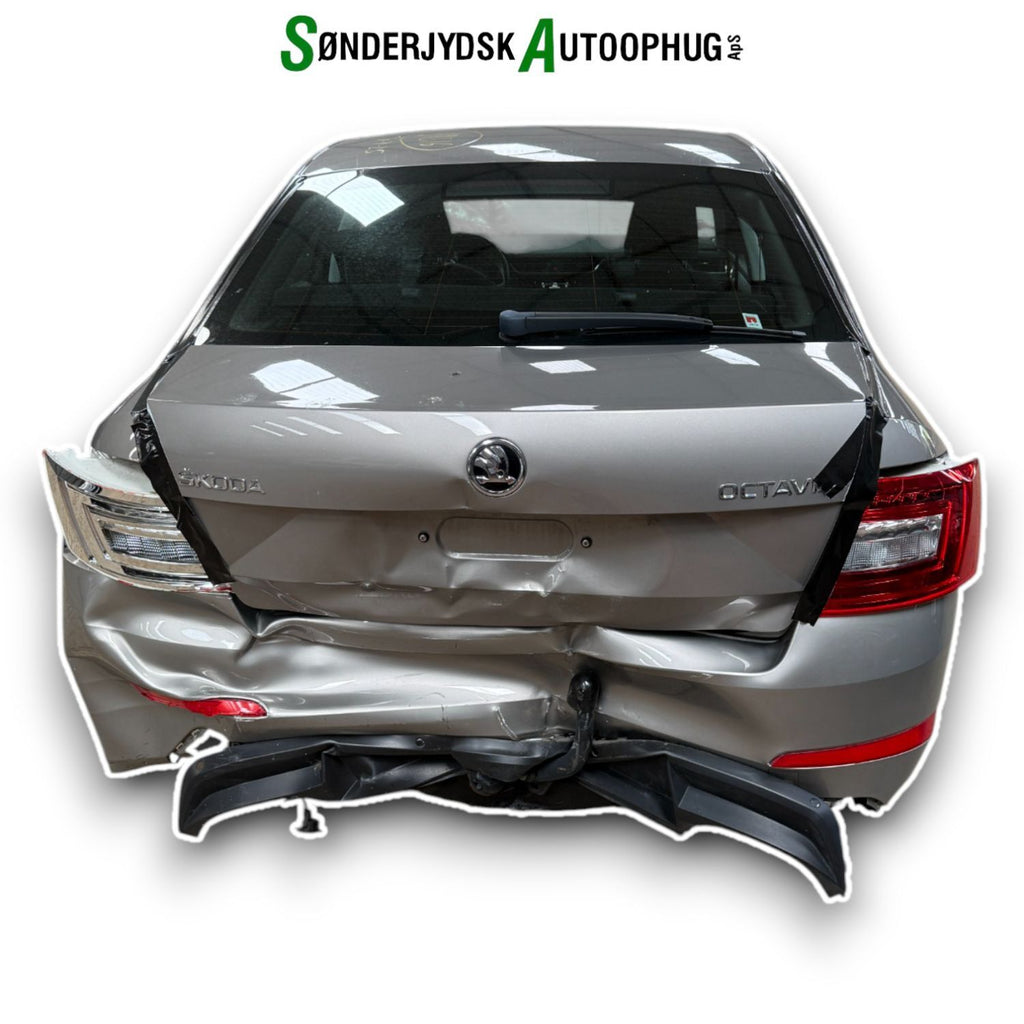 Skoda Octavia Pluk-Selv-Bil Med OEM Nr. Ophugger Fra Skoda Ophugger