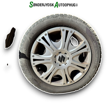 Suzuki Celerio Pluk-Selv-Bil Med OEM Nr. 1100084861000 Fra Suzuki Ophugger