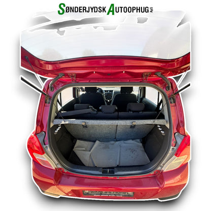 Suzuki Celerio Pluk-Selv-Bil Med OEM Nr. 1110084MA0000 Fra Suzuki Ophugger