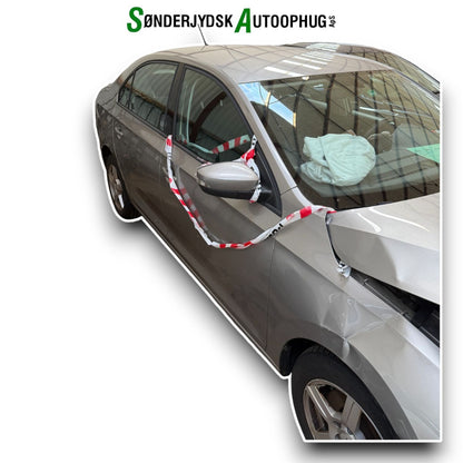 Skoda Rapid Pluk-Selv-Bil Med OEM Nr. Ophugger Fra Skoda Ophugger