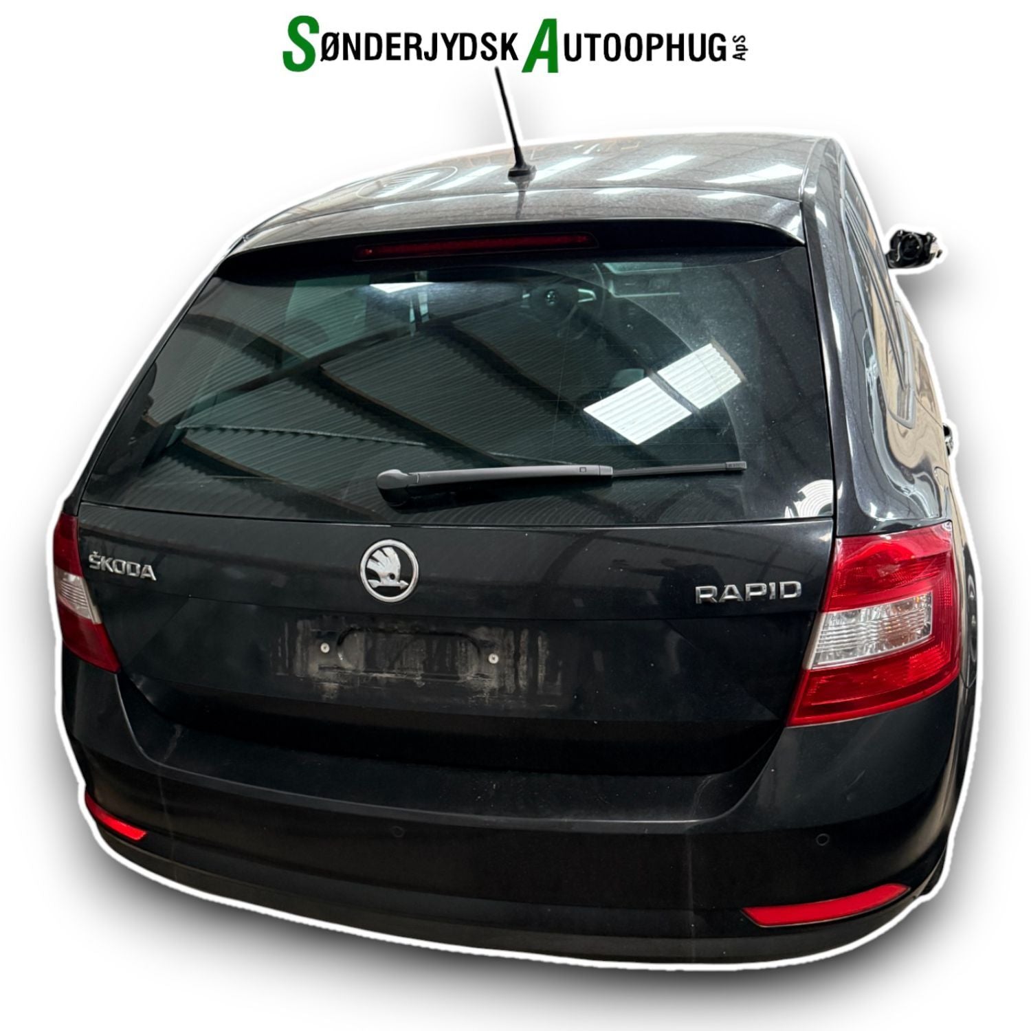 Skoda Rapid Pluk-Selv-Bil Med OEM Nr. Ophugger Fra Skoda Ophugger