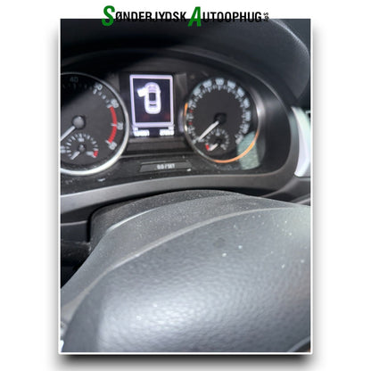 Skoda Rapid Pluk-Selv-Bil Med OEM Nr. Ophugger Fra Skoda Ophugger