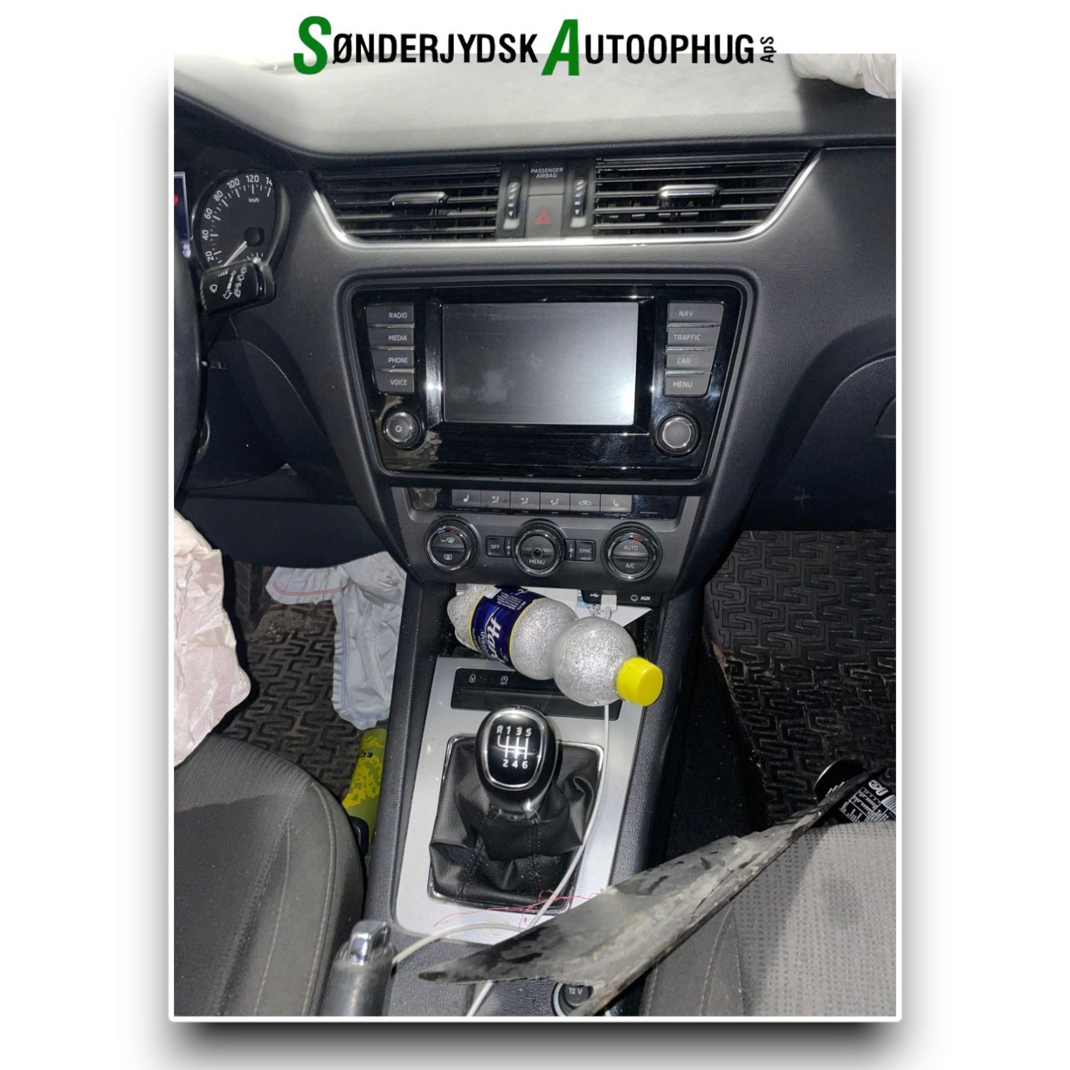 Skoda Octavia Pluk-Selv-Bil Med OEM Nr. Ophugger Fra Skoda Ophugger