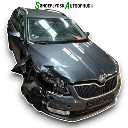 Skoda Octavia Pluk-Selv-Bil Med OEM Nr. Ophugger Fra Skoda Ophugger