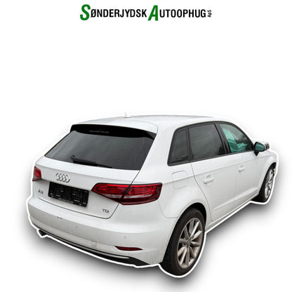 Audi A3 8V Pluk-Selv-Bil Med OEM Nr. Ophugger Fra Audi Ophugger