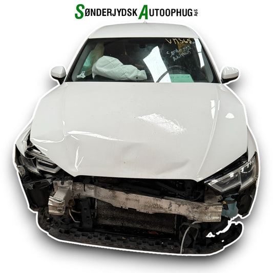 Audi A3 8V Pluk-Selv-Bil Med OEM Nr. Ophugger Fra Audi Ophugger