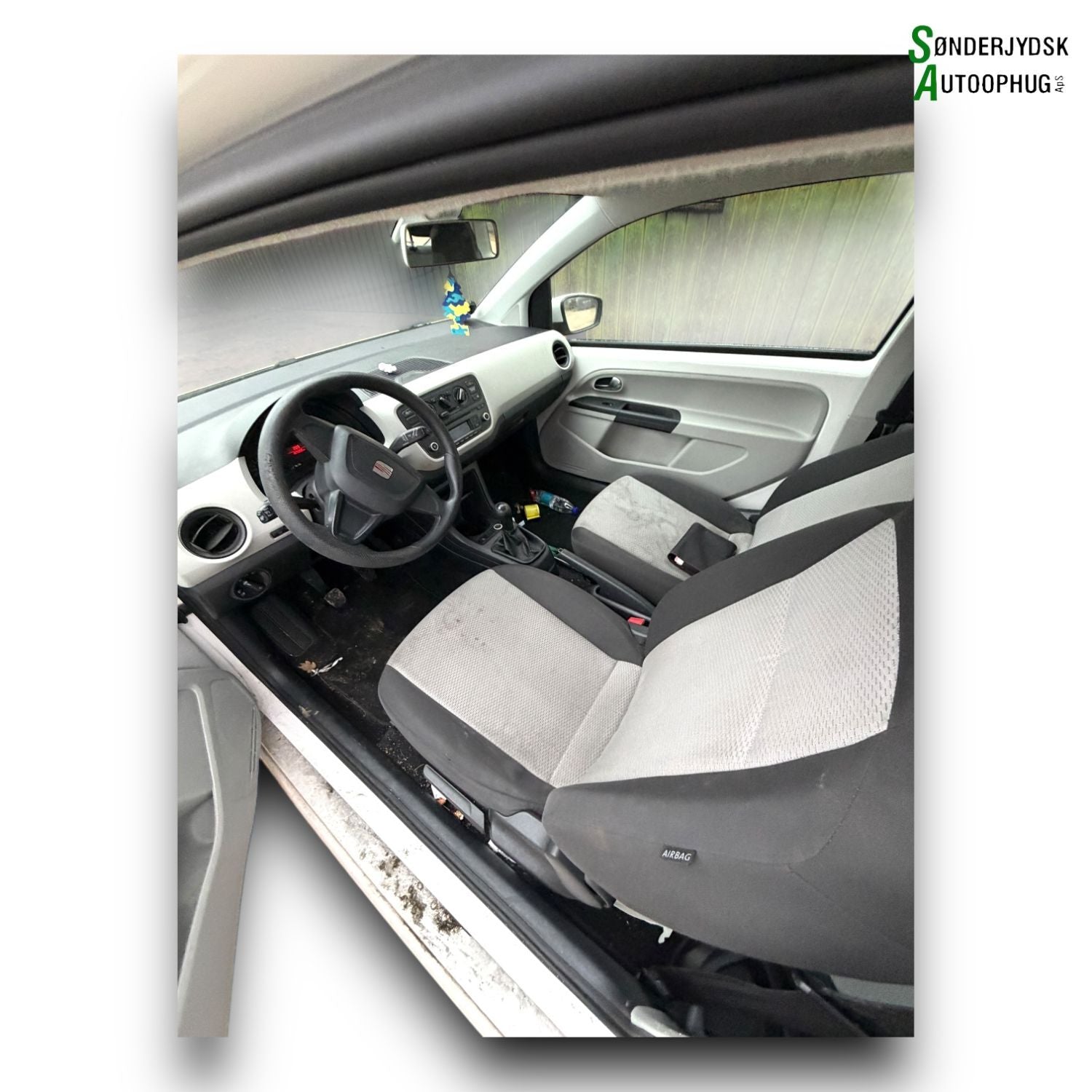 Seat Mii Pluk-Selv-Bil Med OEM Nr. Ophugger Fra Seat Ophugger
