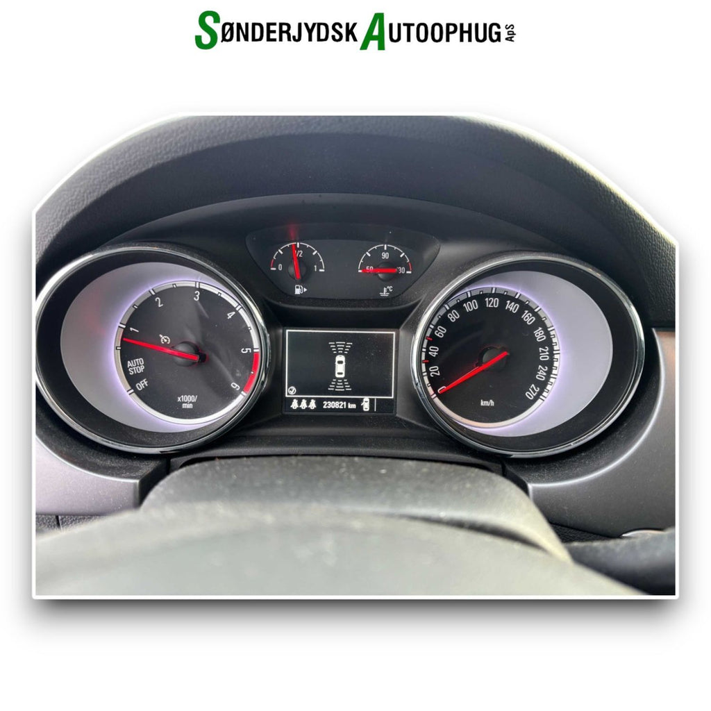 Opel Astra K Pluk-Selv-Bil Med OEM Nr. Ophugger Fra Opel Ophugger