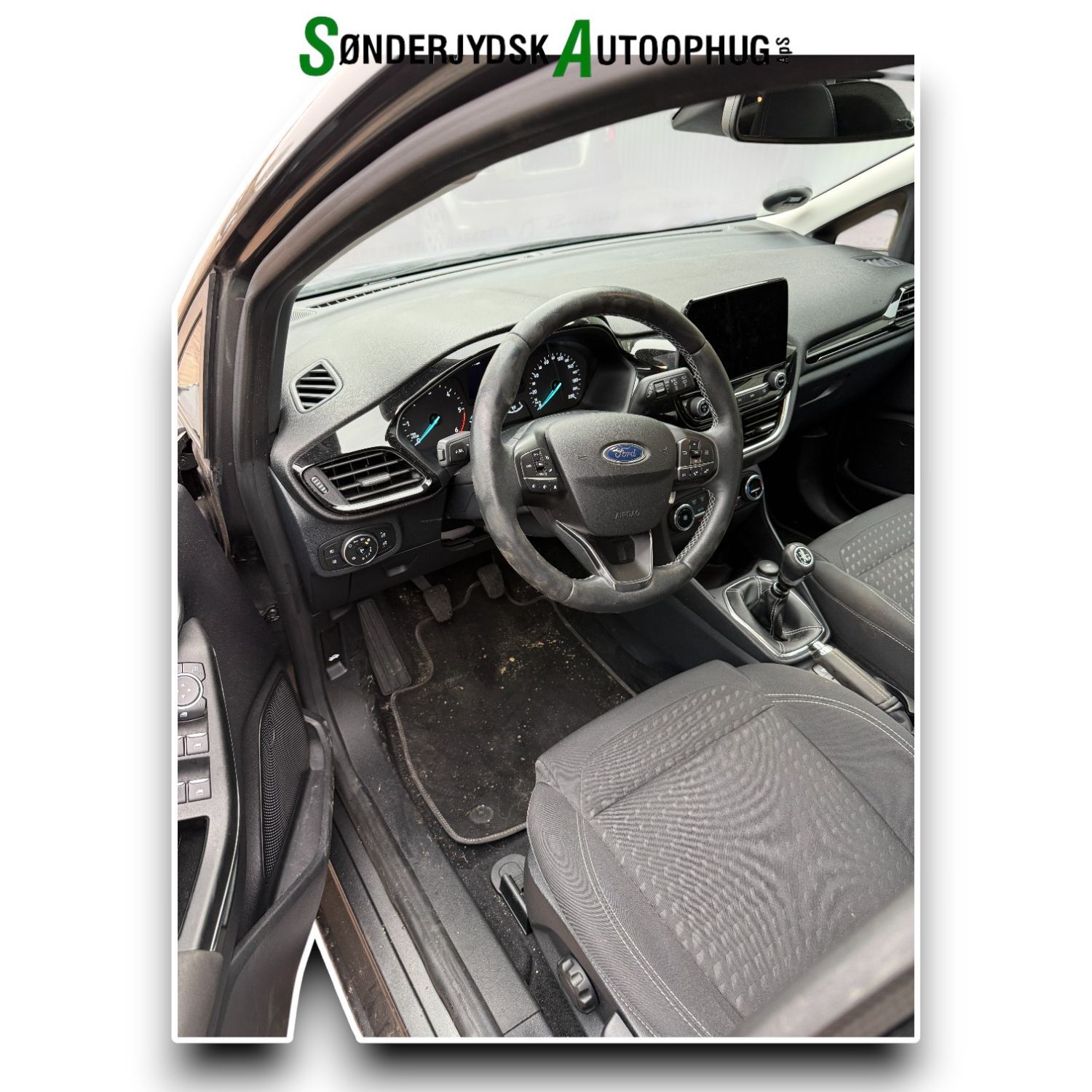 Ford Fiesta 8 Pluk-Selv-Bil Med OEM Nr. Ophugger Fra Ford Ophugger
