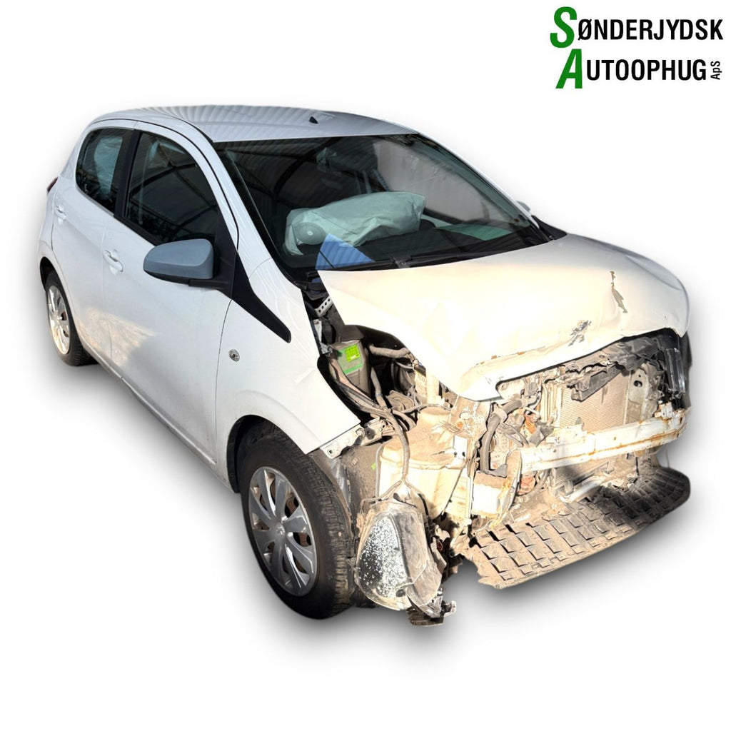 Peugeot 108 Pluk-Selv-Bil Med OEM Nr. Ophugger Fra Peugeot Ophugger