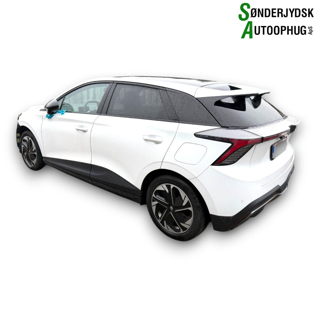 MG MG4 Electric Bil Til Salg Med OEM Nr. Ophugger Fra MG Ophugger