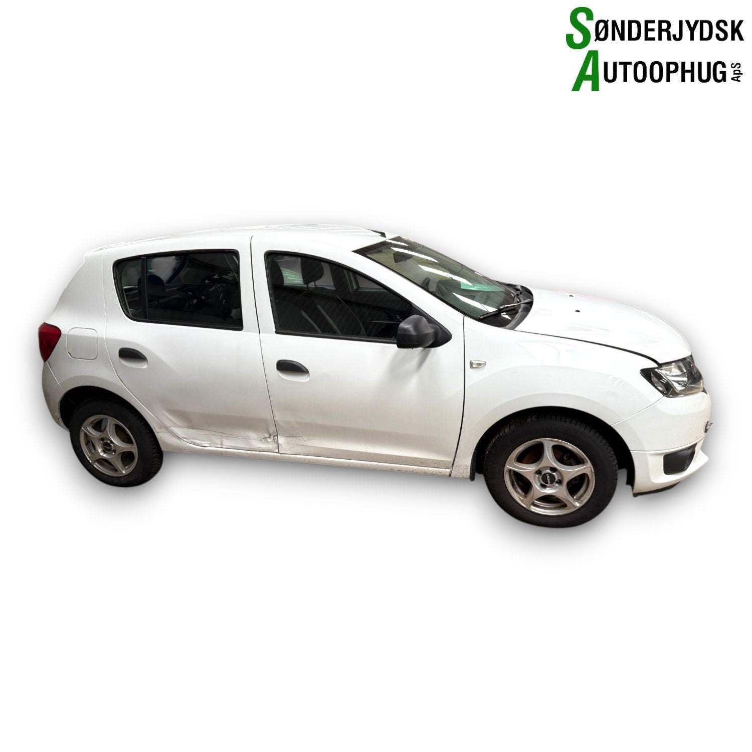 Dacia Sandero Ll Pluk-Selv-Bil Med OEM Nr. Ophugger Fra Dacia Ophugger