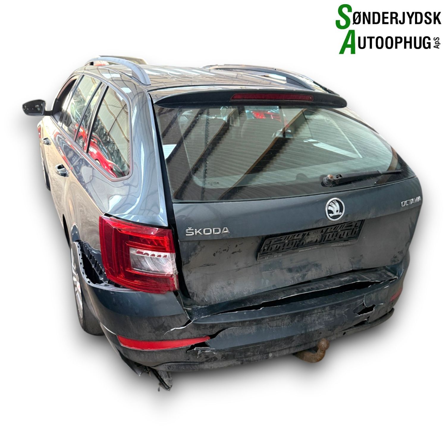 Skoda Octavia Pluk-Selv-Bil Med OEM Nr. 5E0823031 Fra Skoda Ophugger