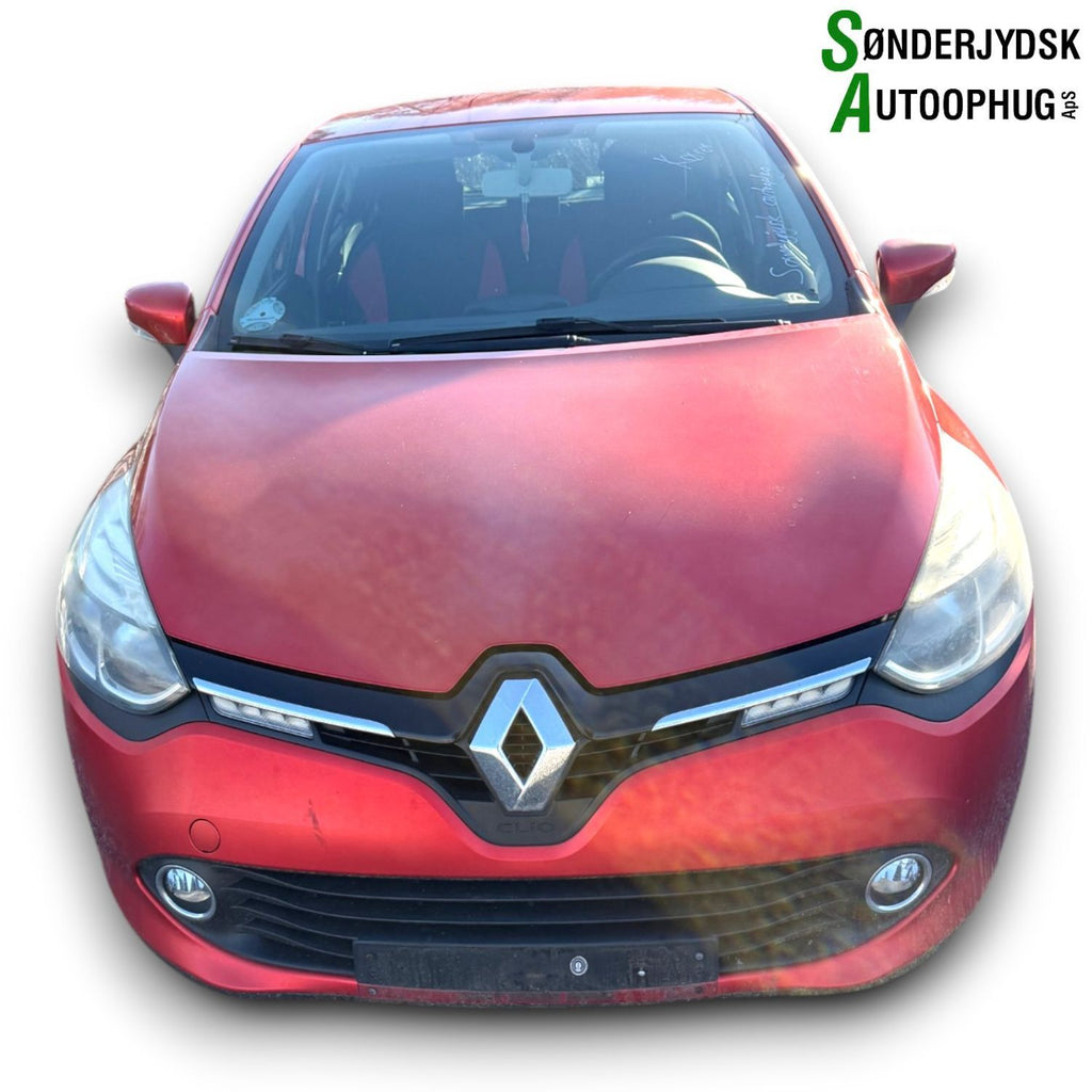 Renault Clio 4 Pluk-Selv-Bil Med OEM Nr. Ophugger Fra Renault Ophugger