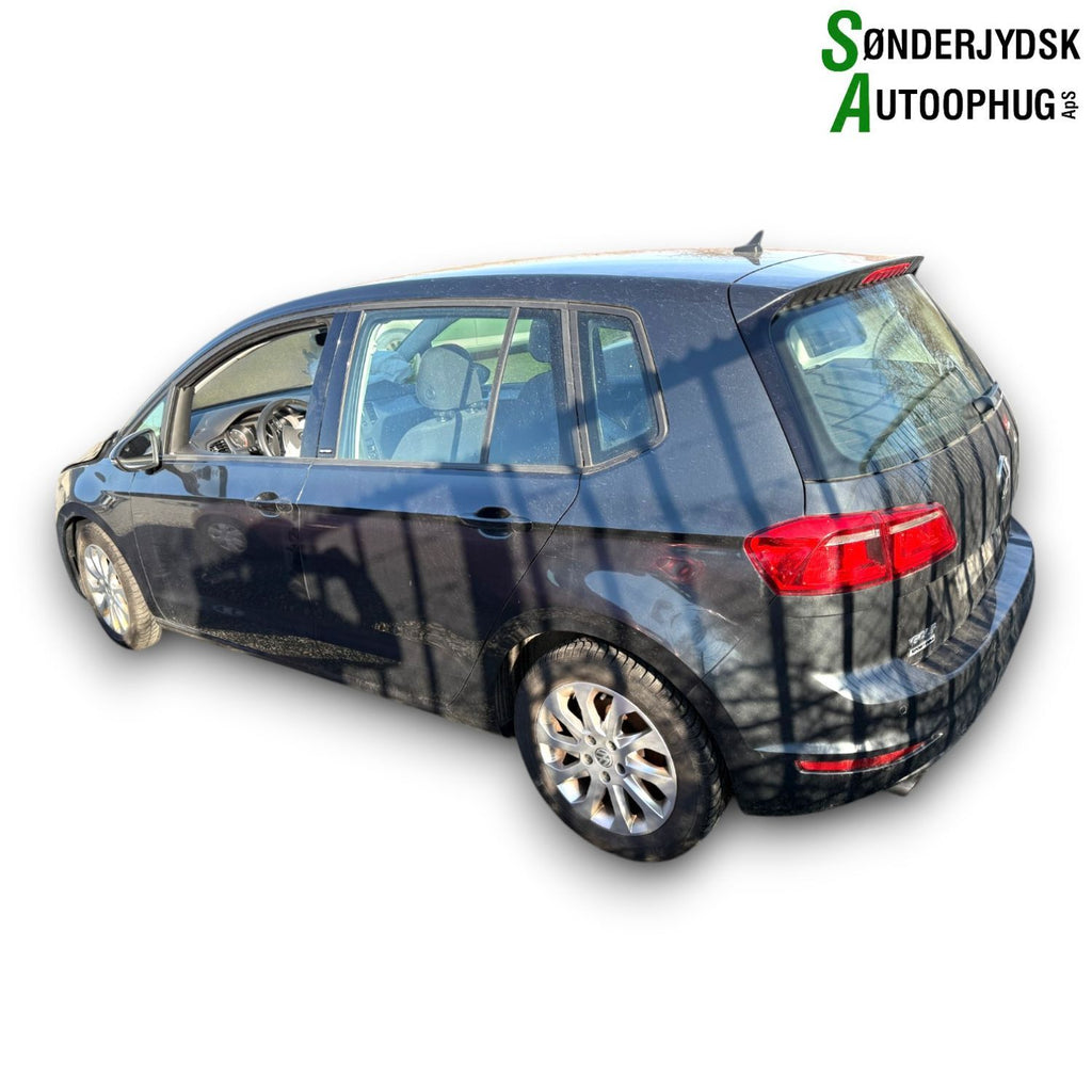 VW Golf Sportsvan Pluk-Selv-Bil Med OEM Nr. Ophugger Fra VW Ophugger