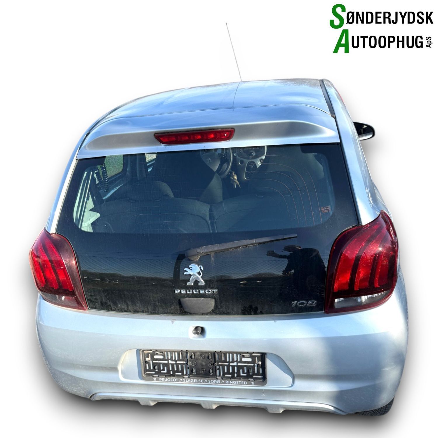 Peugeot 108 Pluk-Selv-Bil Med OEM Nr. Ophugger Fra Peugeot Ophugger