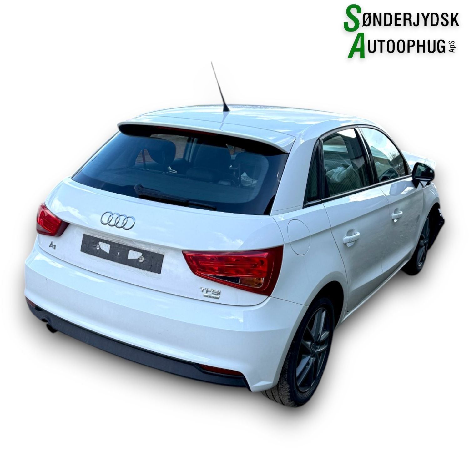 Audi A1 Pluk-Selv-Bil Med OEM Nr. Ophugger Fra Audi Ophugger