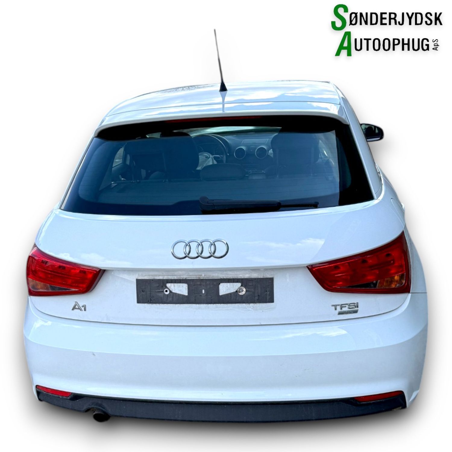 Audi A1 Pluk-Selv-Bil Med OEM Nr. Ophugger Fra Audi Ophugger