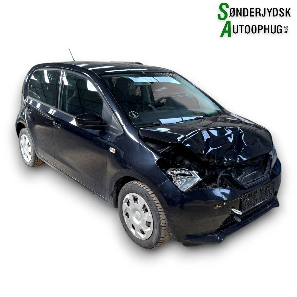 Seat Mii Pluk-Selv-Bil Med OEM Nr. Ophugger Fra Seat Ophugger