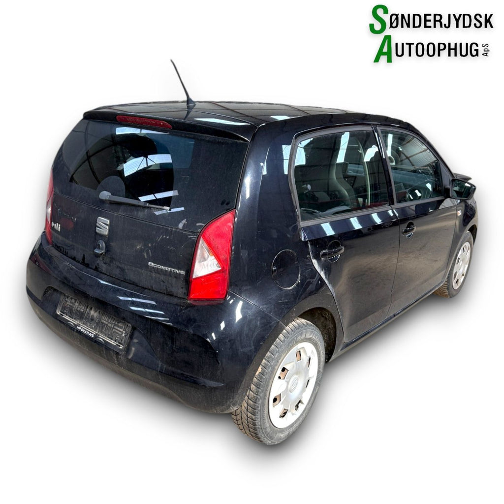 Seat Mii Pluk-Selv-Bil Med OEM Nr. Ophugger Fra Seat Ophugger