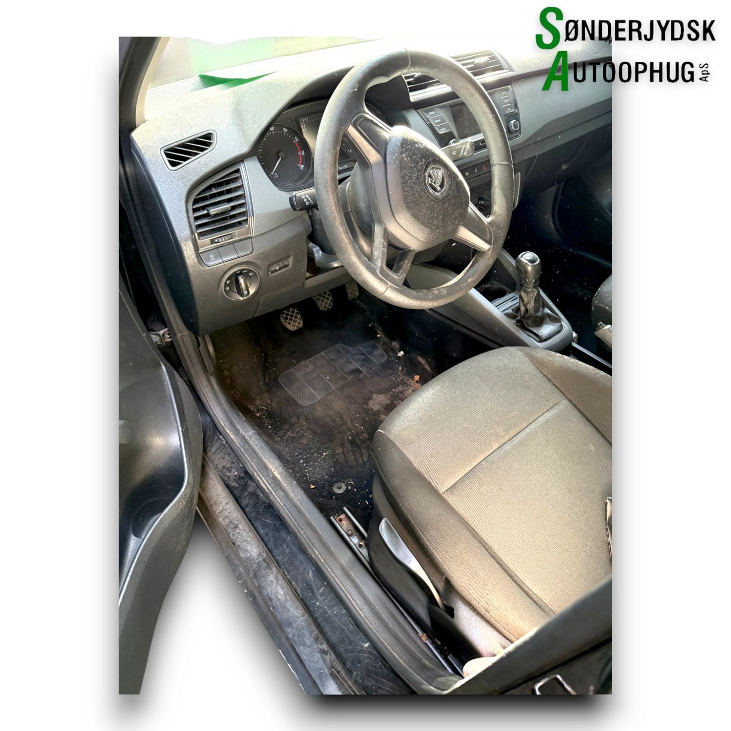 Skoda Fabia Pluk-Selv-Bil Med OEM Nr. Ophugger Fra Skoda Ophugger
