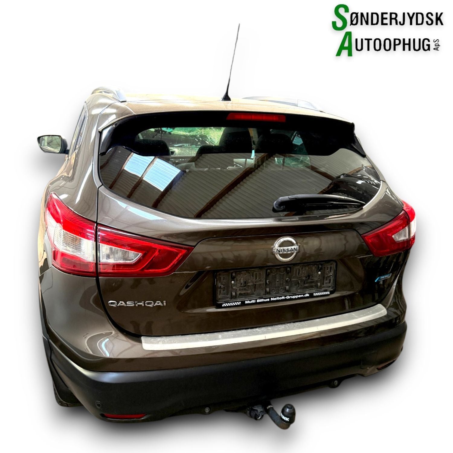 Nissan Qashqai Pluk-Selv-Bil Med OEM Nr. Ophugger Fra Nissan Ophugger
