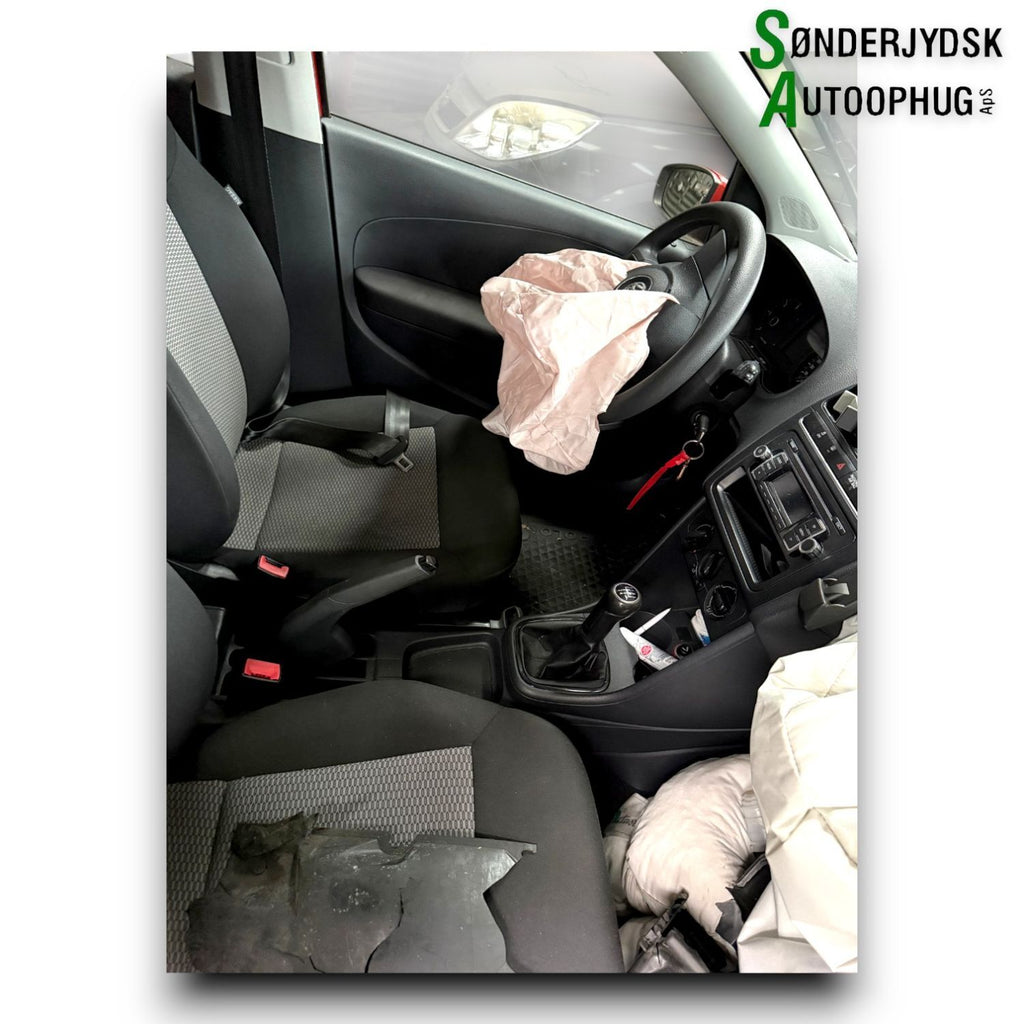 VW Polo 6R Pluk-Selv-Bil Med OEM Nr. Ophugger Fra VW Ophugger