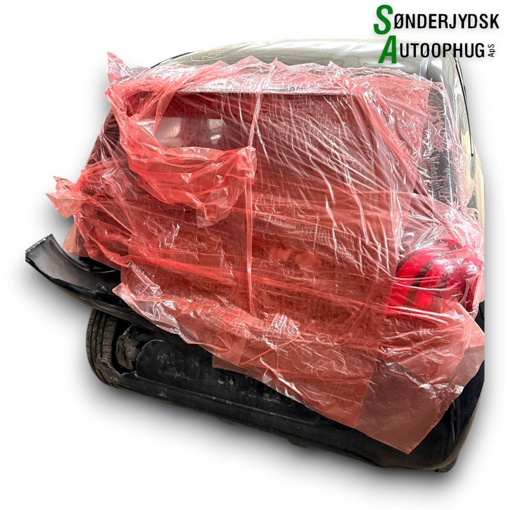 Peugeot 108 Pluk-Selv-Bil Med OEM Nr. Ophugger Fra Peugeot Ophugger
